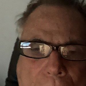 Meet your Posher, Stephen